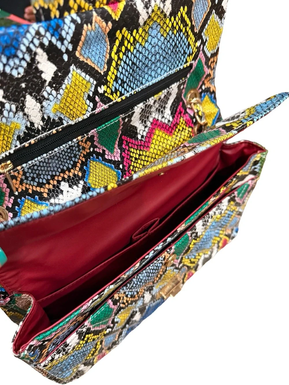 Multicolor Snakeskin Print Quilted Shoulder Bag Gold Chain 6 Compartments